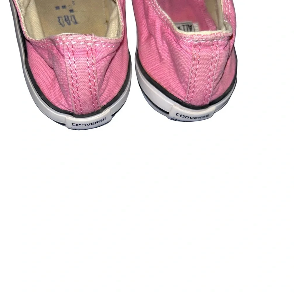 Girls converse all stars pink lo top sneakers size 10 kids child